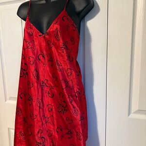 La Vie En Rose Red Satin Slip with Black Print